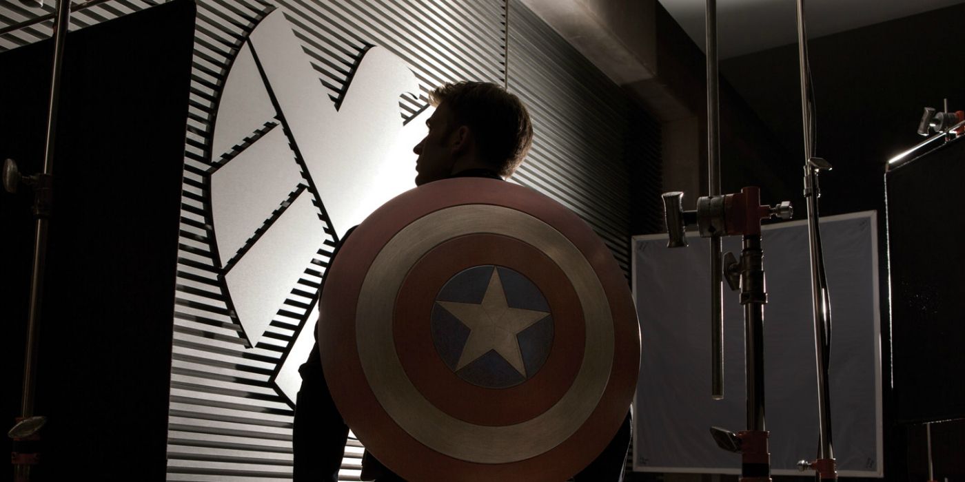 Chris Evans Explains Why He Extended His Marvel Contract | CBR