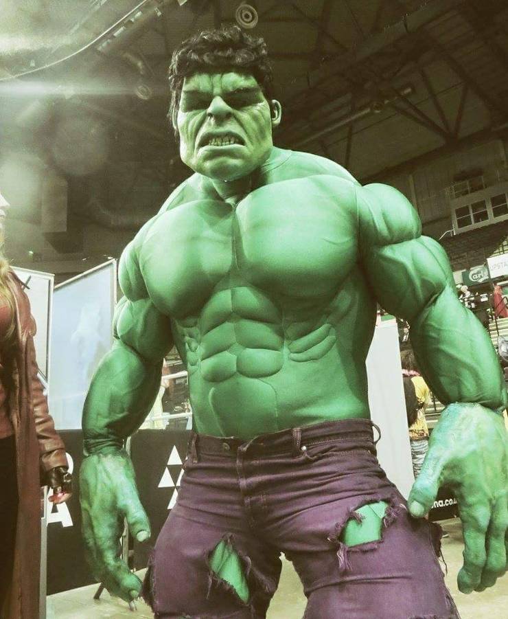 15 Insane Hulk And She-Hulk Cosplays Ever. 17 NorthEastAvengers AvengerHulk