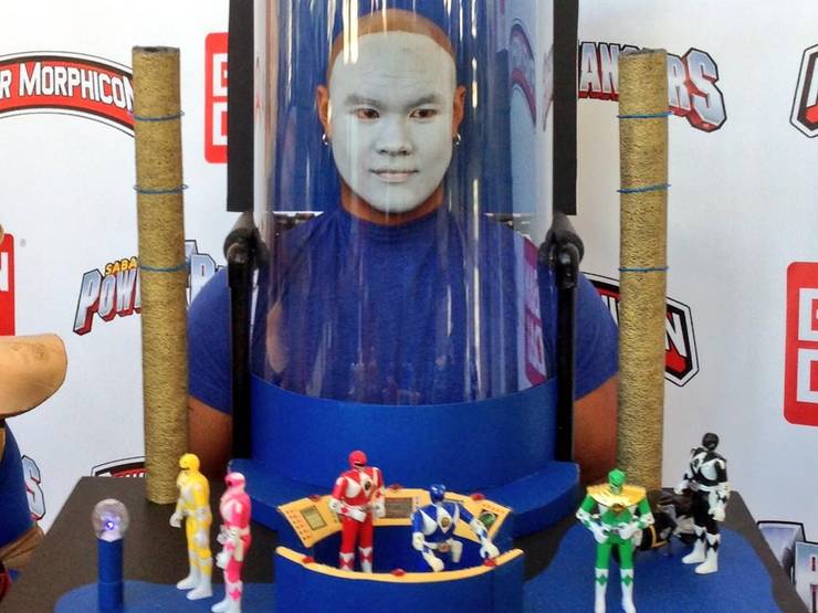 15 Characters Impossible To Cosplay But Fans Still Pulled Off!! 26 zordon cosplay