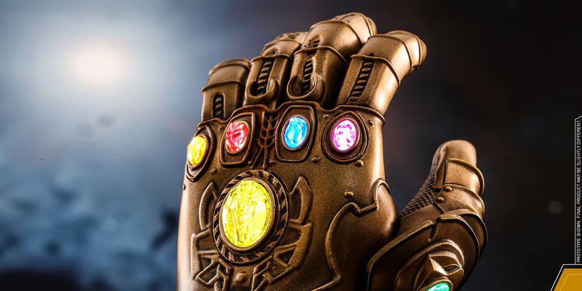 infinity gauntlet replica hot toys