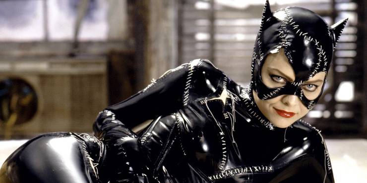 Michelle Pfeiffer as Catwoman in Batman Returns 1.jpg?q=50&fit=crop&w=740&h=370&dpr=1