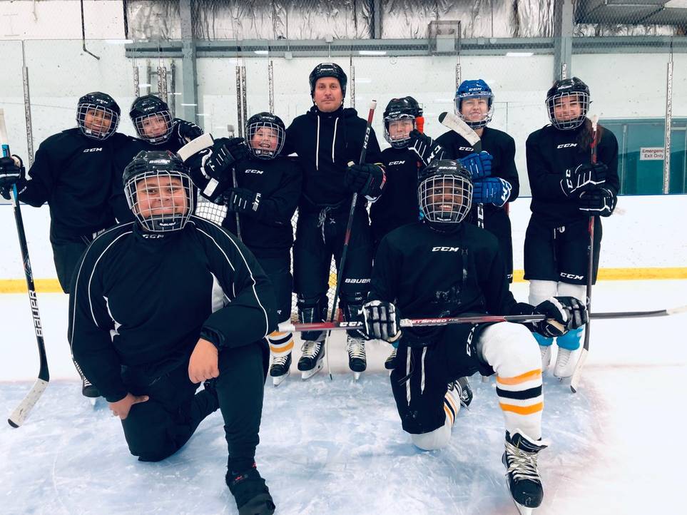 https://static2.cbrimages.com/wordpress/wp-content/uploads/2020/02/Mighty-Ducks-team.jpg?q=50&fit=crop&w=963&h=722&dpr=1.5 https://static2.cbrimages.com/wordpress/wp-content/uploads/2020/02/Mighty-Ducks-team.jpg?q=50&fit=crop&w=963&h=722&dpr=1.5