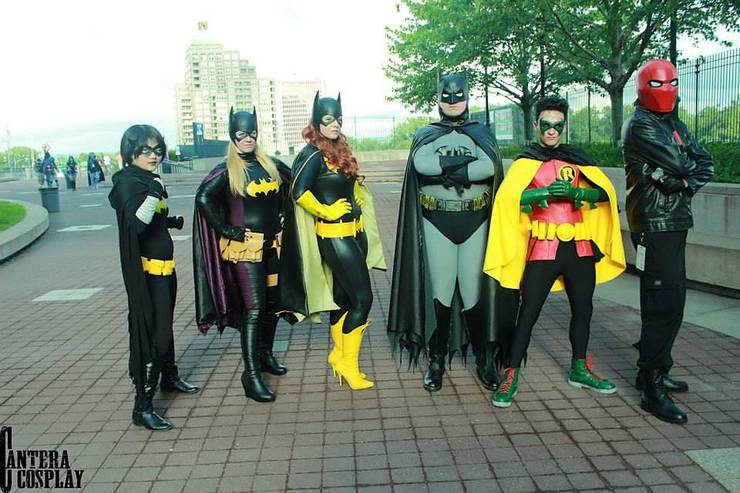 8 Stunning DC Groups Cosplay!! 19 Bat Family Cosplay 2.v1