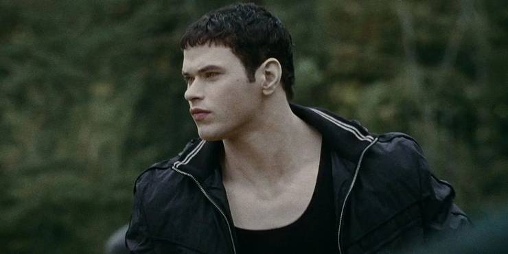 Twilight The Cullen Family's Powers, Ranked | CBR