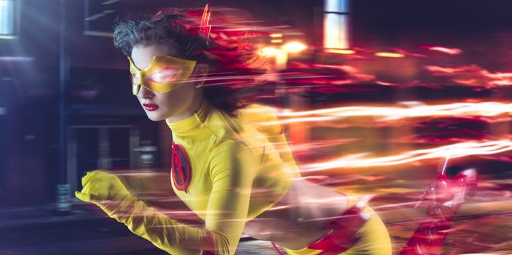10 Female Flash Cosplay That Fans Need To See 14 Rage Kitten Reverse Flash Cropped