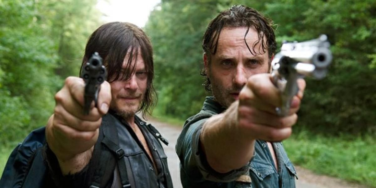 The Walking Dead 5 Reasons Why The Series Should Adapt The Comics Ending (& 5 Why It Should Change It)