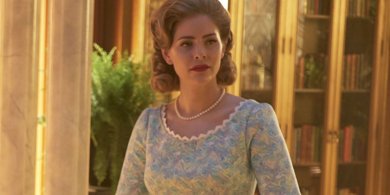 Films Et Séries Tv Avec Jordan Claire Robbins The Umbrella Academy's Mom, Jordan Claire Robbins, On Going From AI to