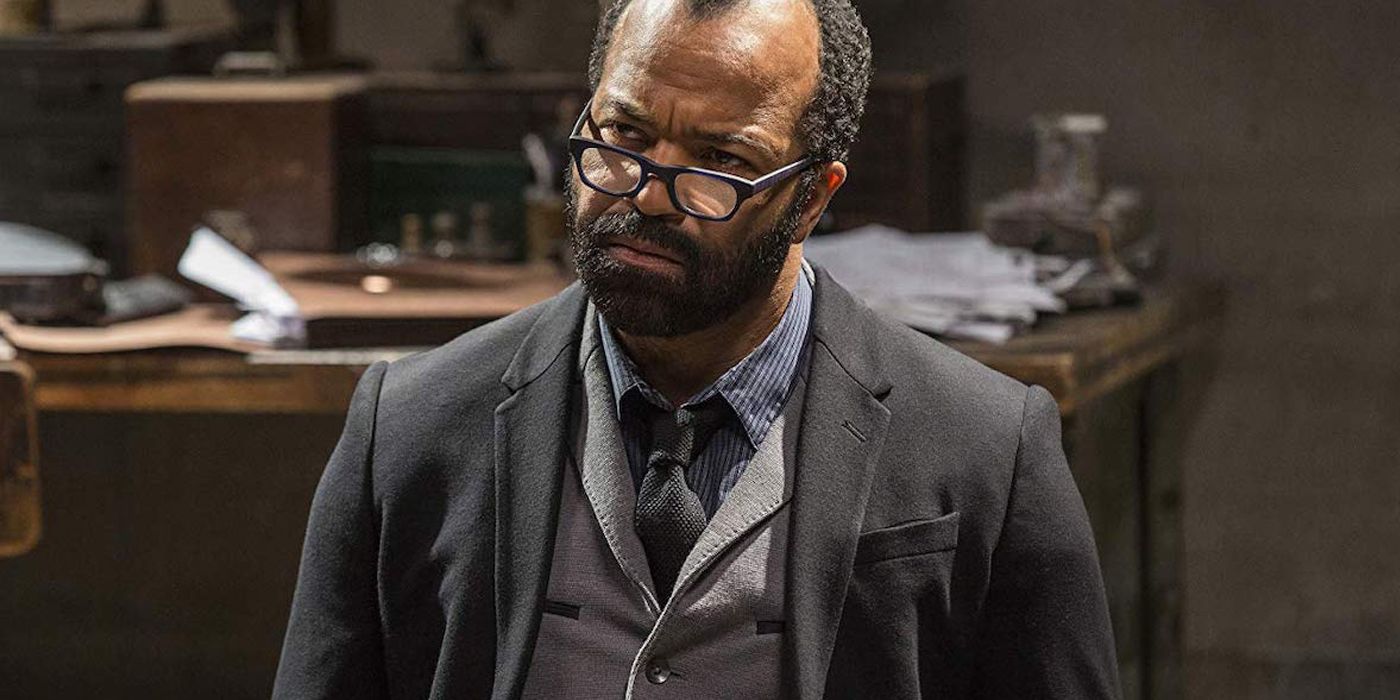 Jeffrey Wright on How The Batman Stands Out in a Crowded Superhero Genre