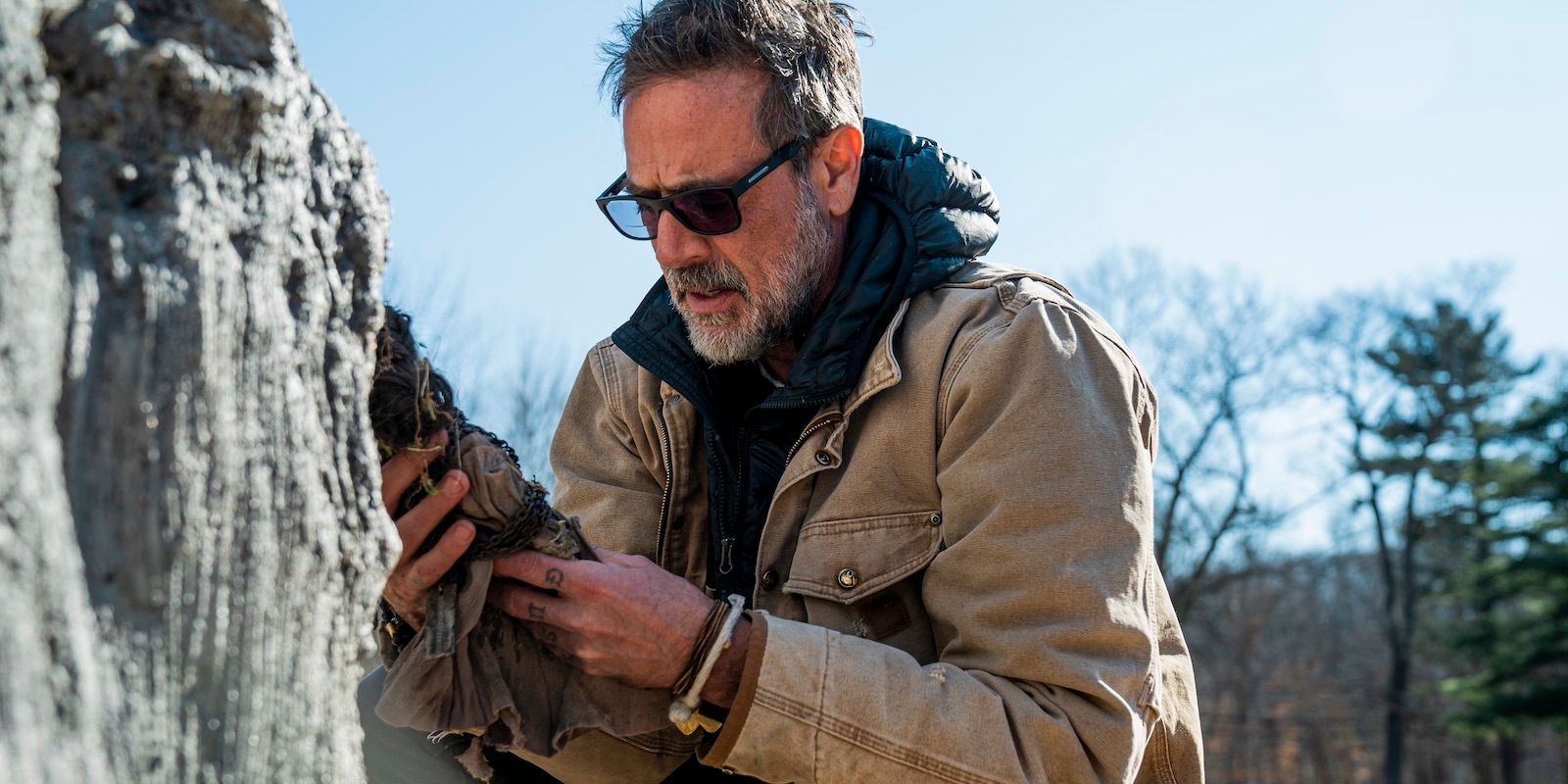 Jeffrey Dean Morgan Films Et Programmes Tv REVIEW: The Unholy, Starring Jeffrey Dean Morgan, Is Trite Horror