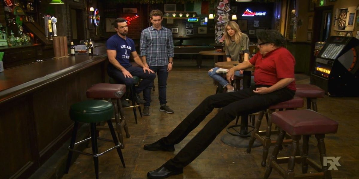 Always Sunny The Gang And Frank With Long Legs